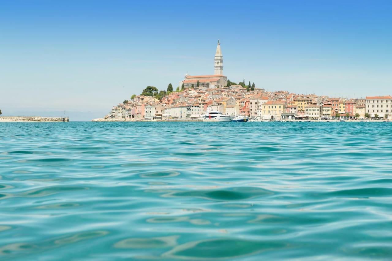 Apartmen Relax 200 M T Beach Rovinj Exterior photo